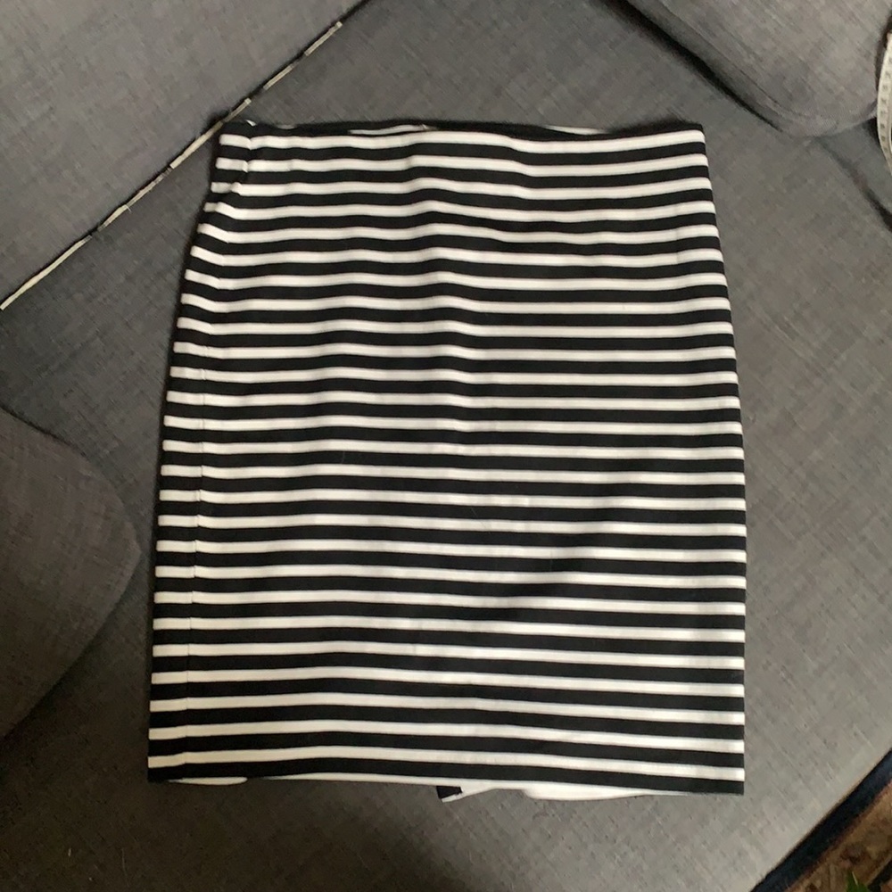 Old navy skirt